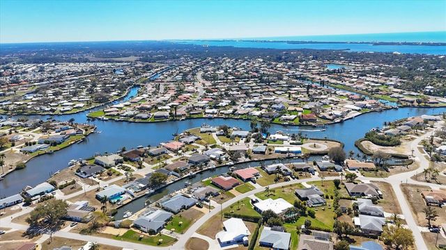 1936 FAIRVIEW DRIVE, Englewood, FL 34223