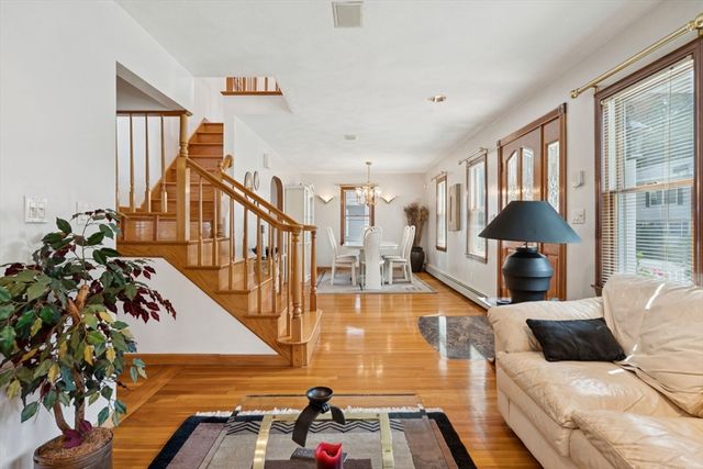 42 Woodland Rd, Wakefield, MA 01880