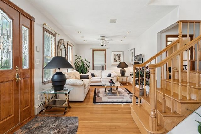 42 Woodland Rd, Wakefield, MA 01880
