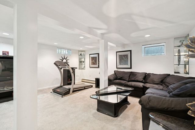 42 Woodland Rd, Wakefield, MA 01880