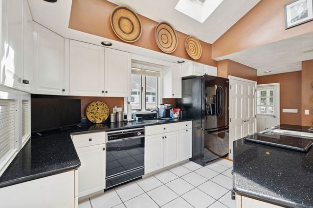 42 Woodland Rd, Wakefield, MA 01880