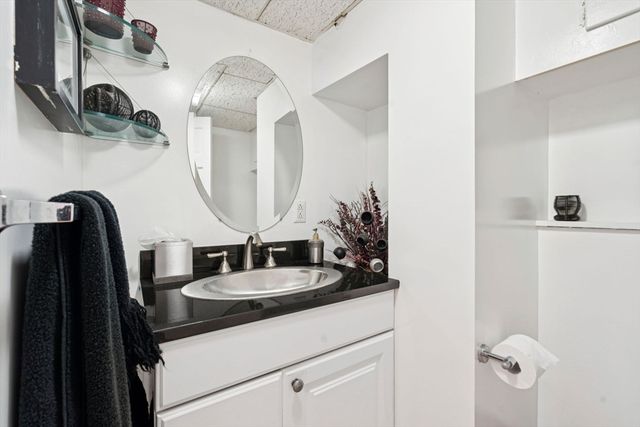 42 Woodland Rd, Wakefield, MA 01880