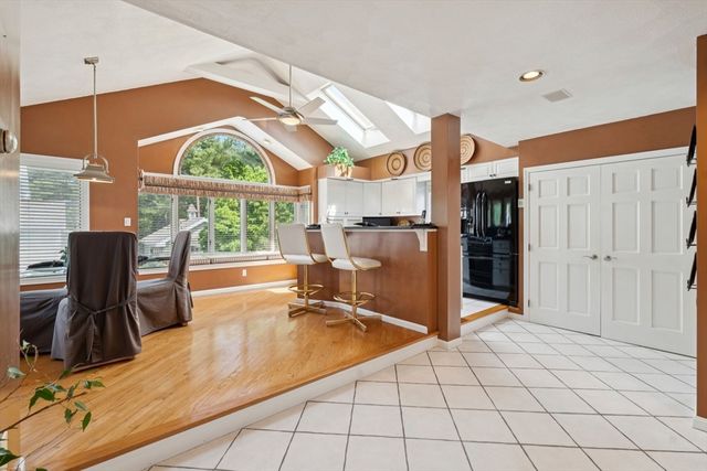 42 Woodland Rd, Wakefield, MA 01880