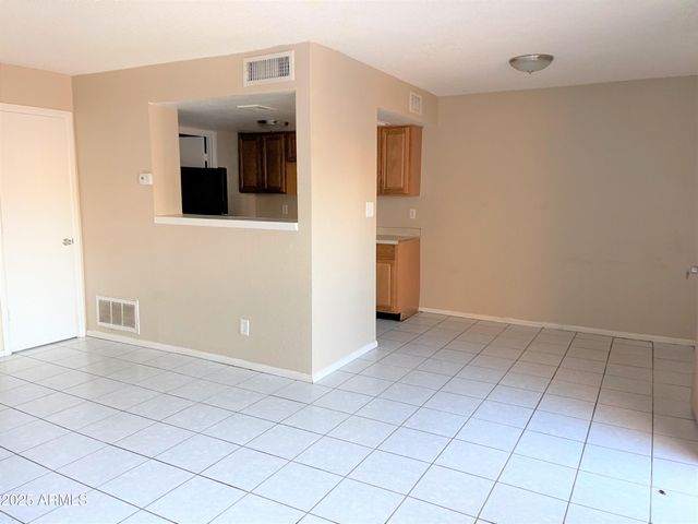 4514 E Riverside Street, Phoenix, AZ 85040