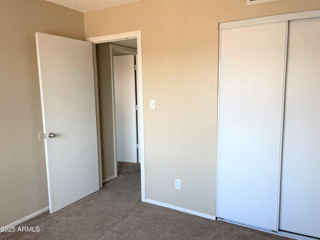 4514 E Riverside Street, Phoenix, AZ 85040