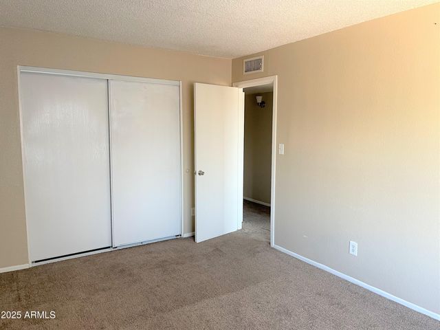 4514 E Riverside Street, Phoenix, AZ 85040