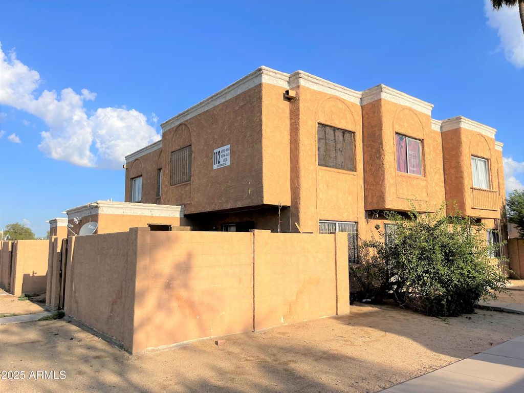 4514 E Riverside Street, Phoenix, AZ 85040