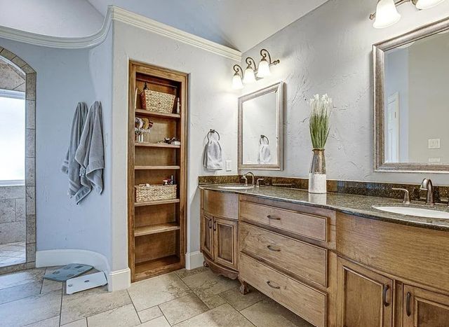 400 Chippendale Drive, Heath, TX 75032
