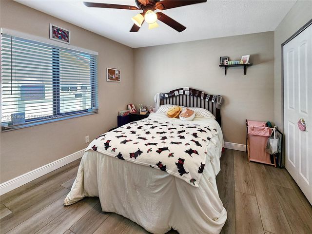 1359 NW 112th Ter, Coral Springs, FL 33071