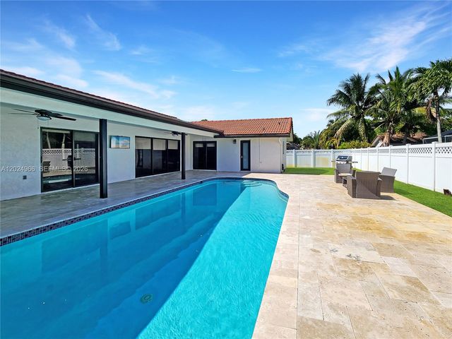 1359 NW 112th Ter, Coral Springs, FL 33071