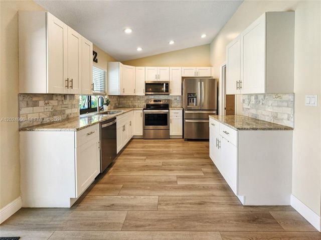 1359 NW 112th Ter, Coral Springs, FL 33071