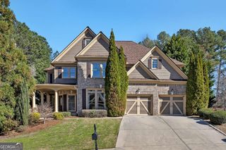 112 Thorncliff Way, Acworth, GA 30101