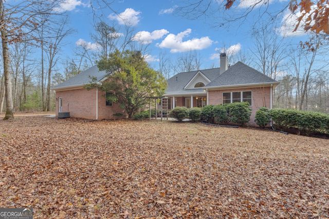 155 Rising Star Road, Fayetteville, GA 30215