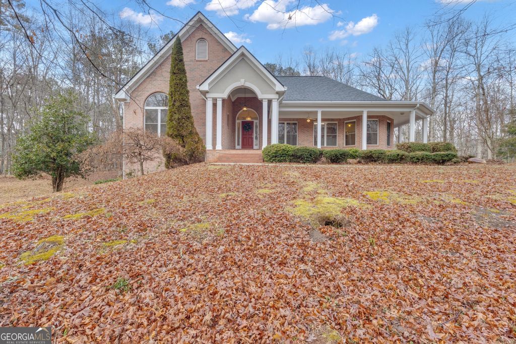 155 Rising Star Road, Fayetteville, GA 30215