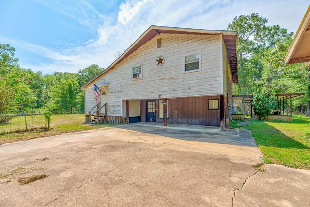 144 Deer Path, Livingston, TX 77351