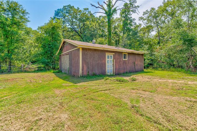 144 Deer Path, Livingston, TX 77351