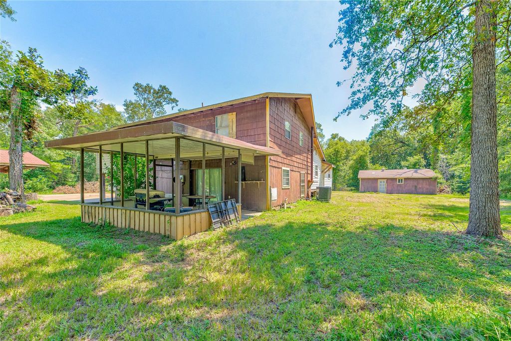 144 Deer Path, Livingston, TX 77351