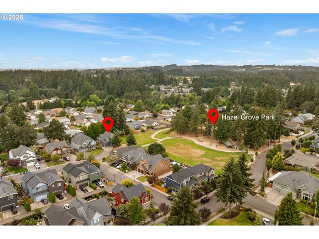 19485 Hummingbird Loop, Oregon City, OR 97045