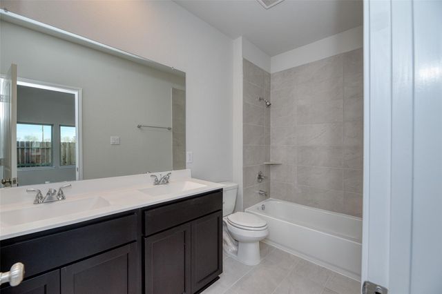 21111 Sunlight Grove Drive, Bonney, TX 77583