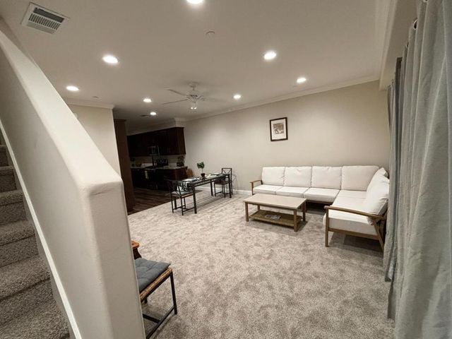 147 Bundeson Circle, Hollister, CA 95023