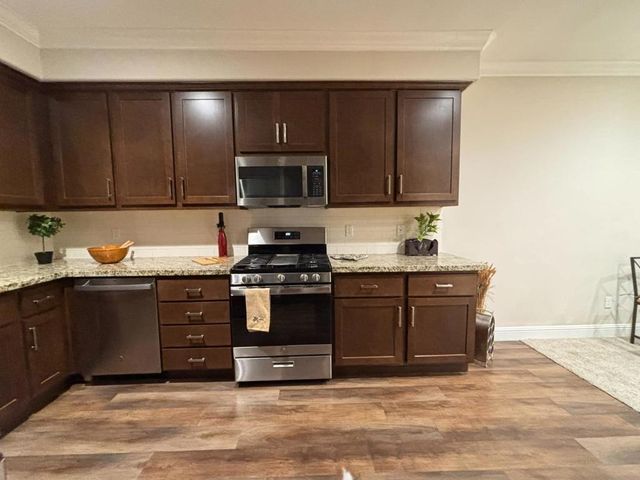 147 Bundeson Circle, Hollister, CA 95023