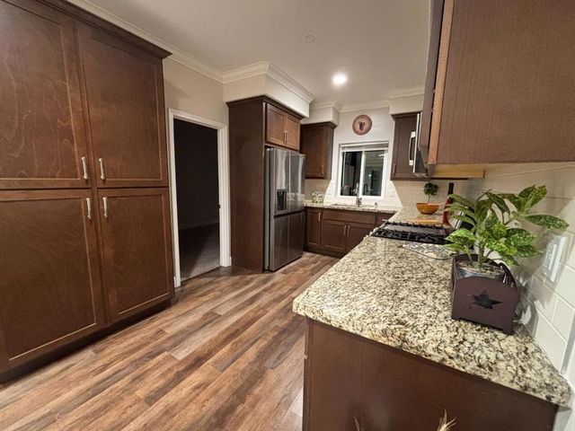 147 Bundeson Circle, Hollister, CA 95023