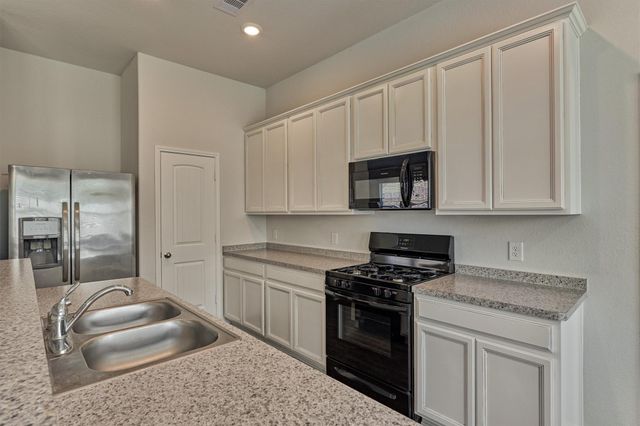 12139 La Salle River Road, Conroe, TX 77304