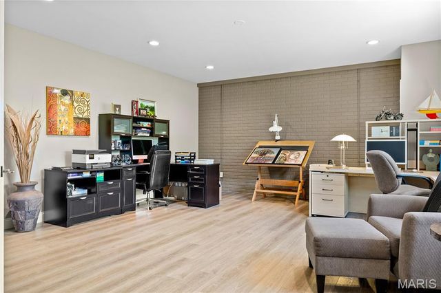 9 Keeney Creek Court, O'fallon, MO 63367