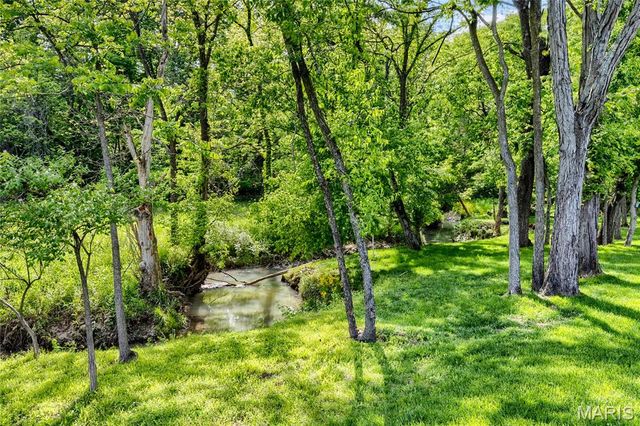 9 Keeney Creek Court, O'fallon, MO 63367