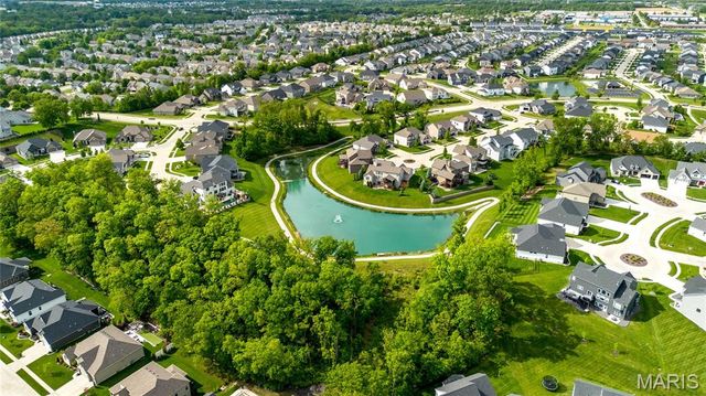 9 Keeney Creek Court, O'fallon, MO 63367