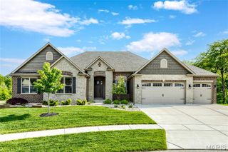 9 Keeney Creek Court, O'fallon, MO 63367