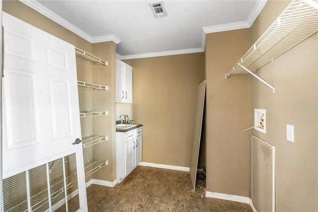 18186 W Charter Oak Road, Cashion, OK 73016