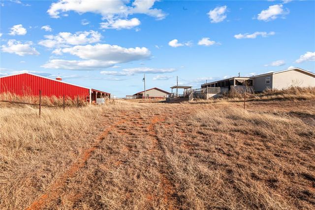 18186 W Charter Oak Road, Cashion, OK 73016