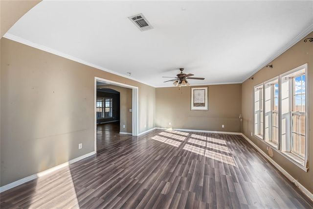 18186 W Charter Oak Road, Cashion, OK 73016