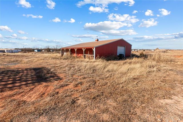 18186 W Charter Oak Road, Cashion, OK 73016