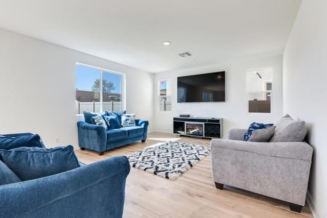 30343 Singer Ln, Menifee, CA 92584