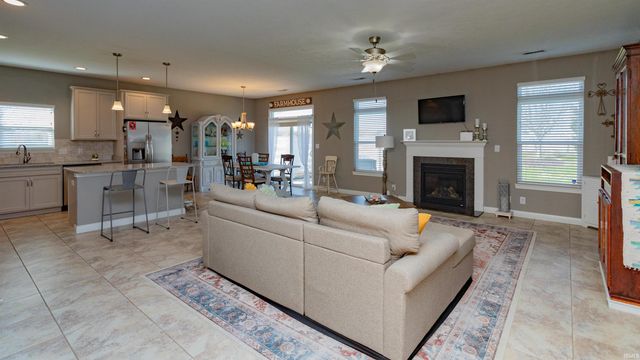 100 Aqueduct Circle, West Lafayette, IN 47906