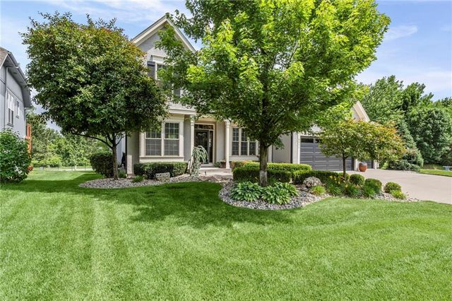 5211 Kenton Street, Shawnee, KS 66226