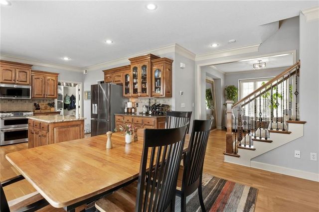 5211 Kenton Street, Shawnee, KS 66226