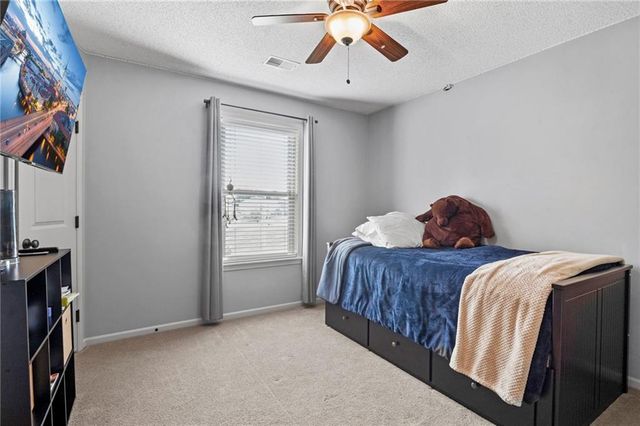 5211 Kenton Street, Shawnee, KS 66226