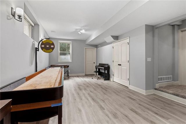 5211 Kenton Street, Shawnee, KS 66226
