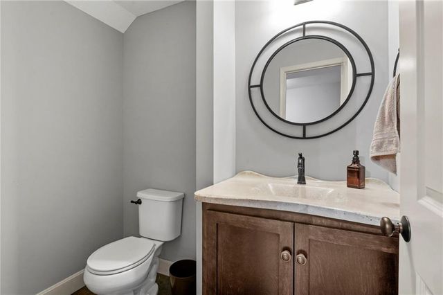 5211 Kenton Street, Shawnee, KS 66226