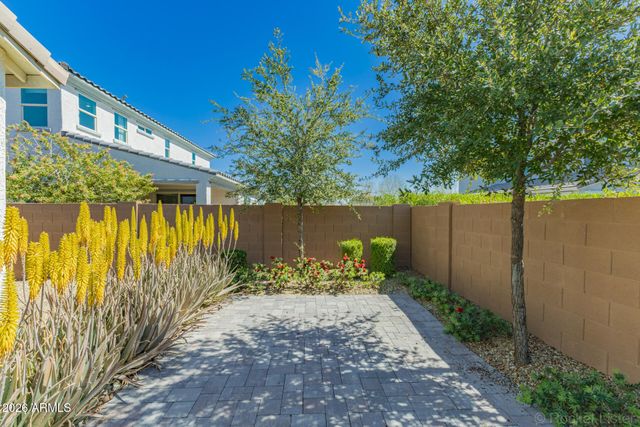 14321 W ARTEMISA Avenue, Surprise, AZ 85387