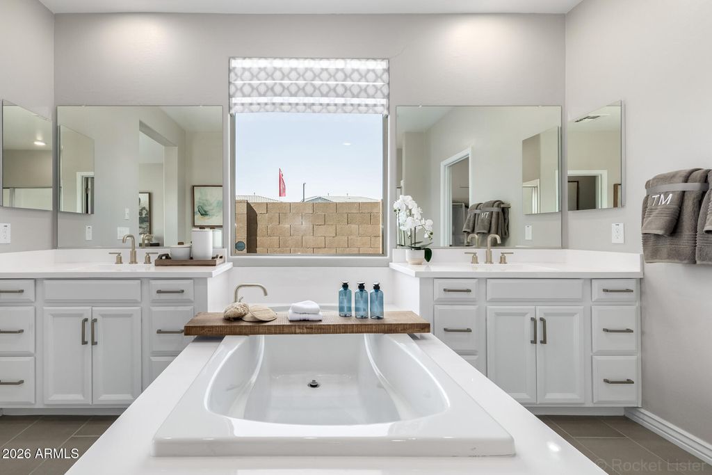 Image 21 of property listing at 14321 W ARTEMISA Avenue, Surprise, AZ 85387