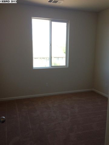 494 SHANNON WAY, Oakley, CA 94561