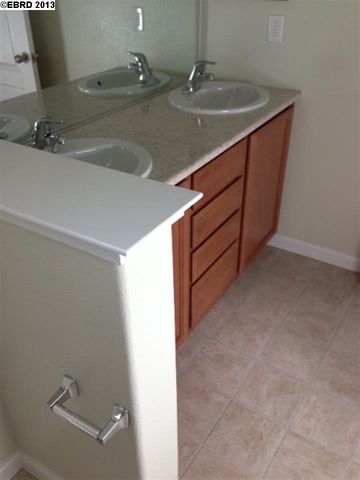 494 SHANNON WAY, Oakley, CA 94561