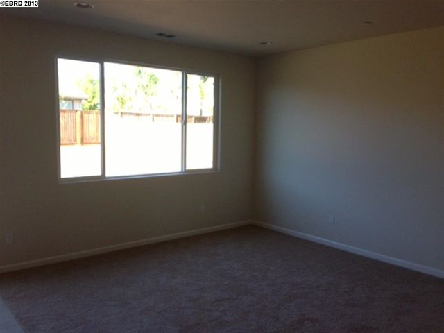 494 SHANNON WAY, Oakley, CA 94561