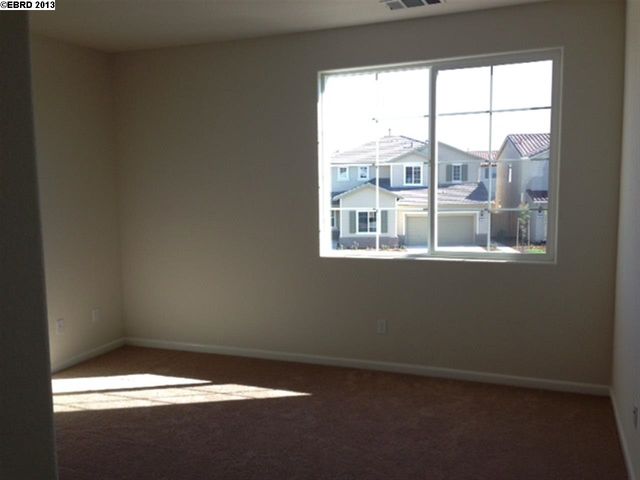 494 SHANNON WAY, Oakley, CA 94561