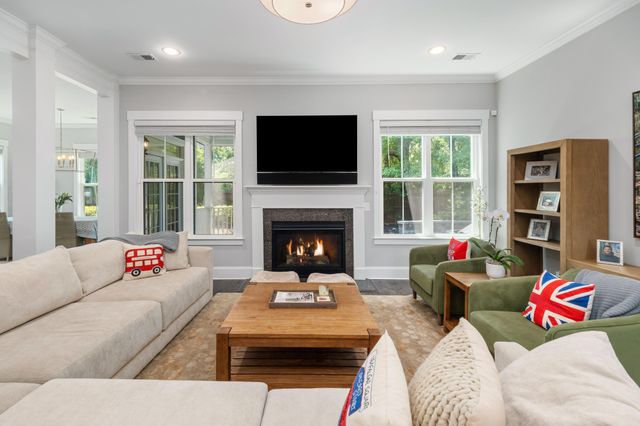 958 Foliage Lane, Charleston, SC 29412