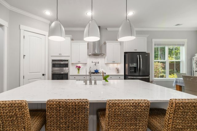 958 Foliage Lane, Charleston, SC 29412
